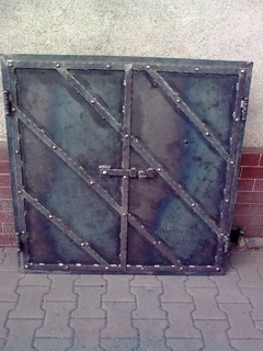 Tür für Räucherkammer