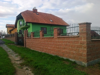 Zaunteile aus Schmiedeteile, feuerverzinkt, schwarz matt.