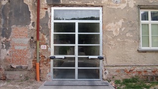 Glastüren , Ausleger hohl, Zink