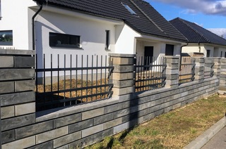 Fence fields, feurverzinkt and paint