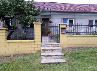 Tor und Feld, glatte Profile, Zink und Farbe