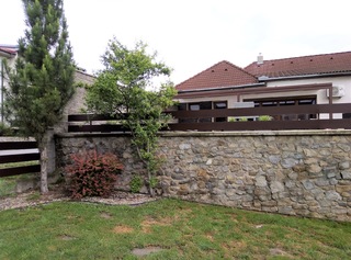 Terrassenzaun, verzinkte Stahlkonstruktion, AL-Stahl und Farbe