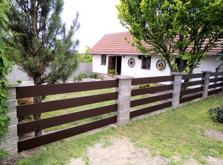 Zaunfelder aus Aluminiumstahl und Farbe