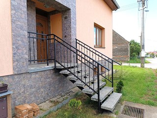 Schmiedeeiserne Geländer, Zink, Farbe und Patina