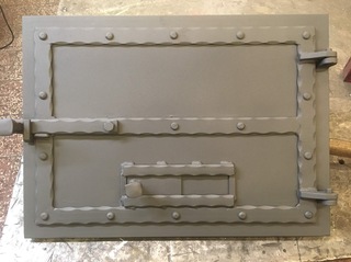 „geschmiedete“ Feuerraumtür